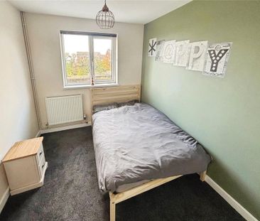 1 bedroom in a house share to rent - Photo 6