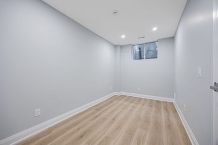 For Lease - 39 Aragon Avenue Unit# Unit B, Toronto, Ontario - Photo 4