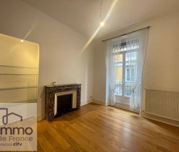 Location Appartement 2 pièces 45m² GRENOBLE 38000 - Photo 2