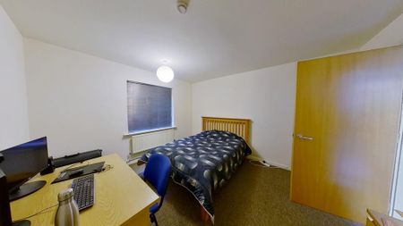 2 bedroom ground floor flat to rent - Photo 3