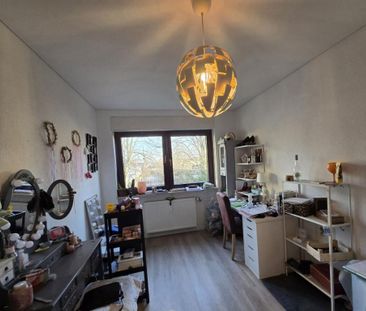 Moderne 5-Zi.-Wohnung mit Balkon - Foto 4
