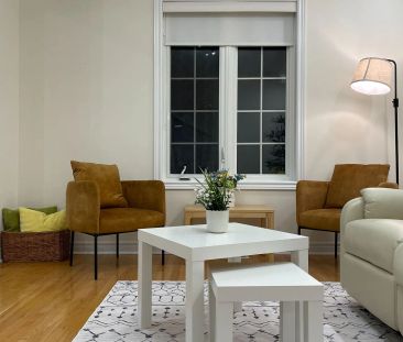 Condo Townhouse For Lease | N9255946 - Photo 1