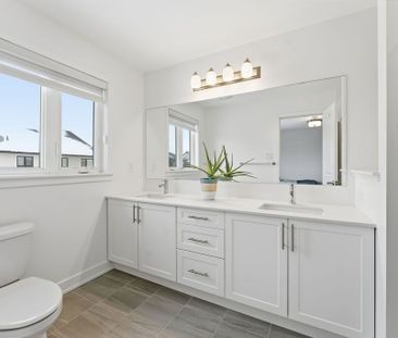 For Lease - 1016 Montelena Road, Kanata, Ontario - Photo 4