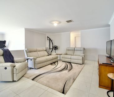 Plenty of Space Inside and Out – Minutes to the Beach - Photo 2