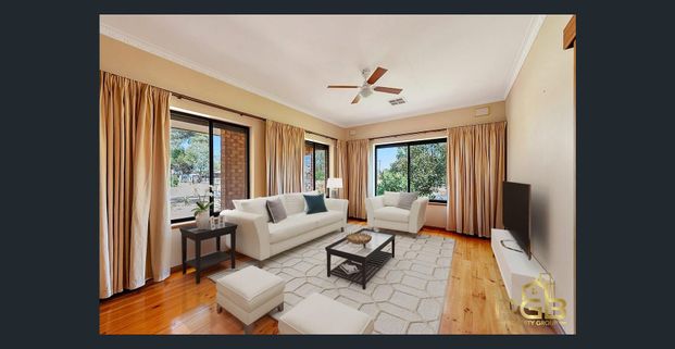 !! 3 Bedroom Spacious House in Globe Derby Park !! - Photo 1