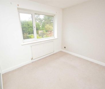 2 bedroom semi-detached house to rent - Photo 3