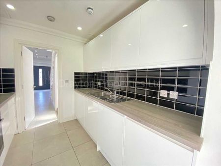 House share to rent - Photo 5