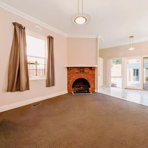 3 Bed, 1 Bath - Photo 1