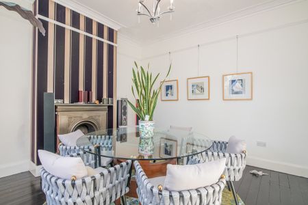 £2,950 - To Let - Photo 3