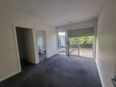 Modern 3-Bedroom Home in the Heart of Seaford - Photo 2