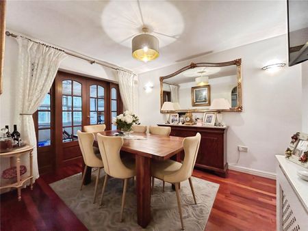 Spring Avenue, Egham, Surrey, TW20 9PJ - Photo 4