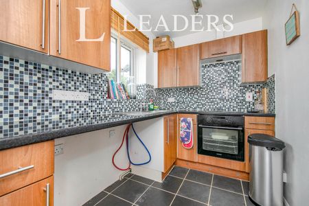 1 bedroom apartment to rent Harvest Court, Glenway Close, Colchester, CO6 - Photo 5