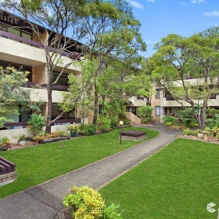 North Facing Apartment with Pool Outlook | Secure Parking - Photo 4