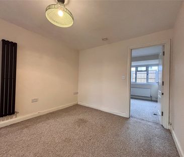 Abbey Road, Basingstoke, Hampshire, RG24 - Photo 3