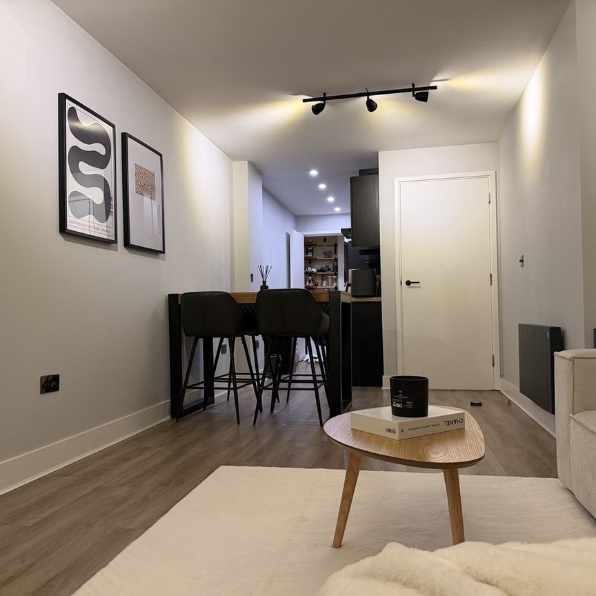 1 Bed Flat, Pickford Street, M4 - Photo 1