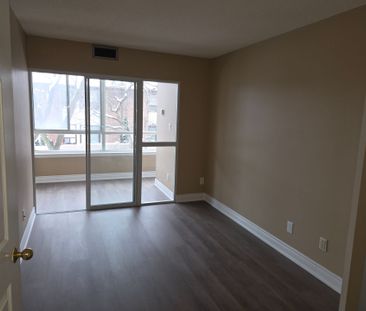 For Lease - 1001 Cedarglen Gate Unit# 121, Mississauga, Ontario - Photo 2