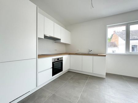 Appartement te huur - Foto 4