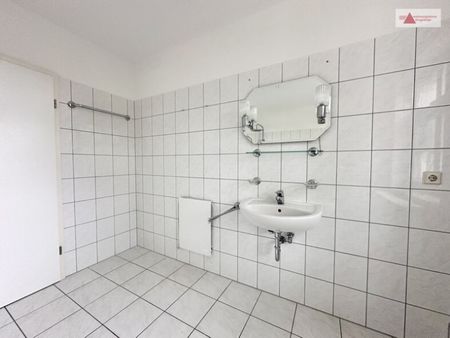 Gemütliche 2-Zimmer-Wohnung mit großem Bad und Garten - Foto 3