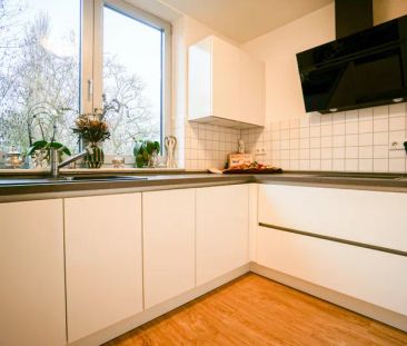 Düsseldorf: Urbaner Komfort trifft Freiraum - Exklusive 3-Zimmer-Wo... - Foto 3