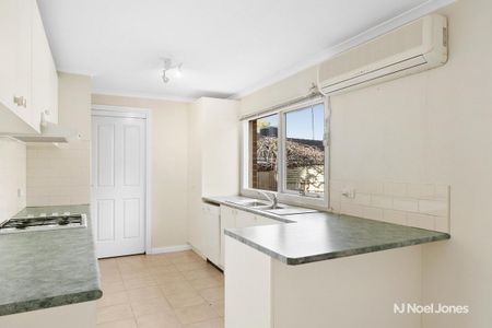 2A Sonia Street, RINGWOOD - Photo 2