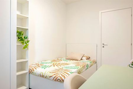 Via Giuseppe Candiani, Milan, Lombardy 20158 - Foto 5