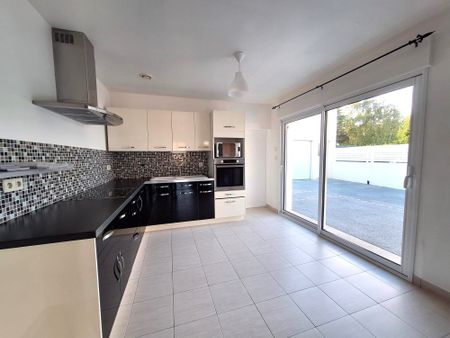 Location Maison 4 pièces 76m² LES SABLES D’OLONNE 85180 - Photo 5