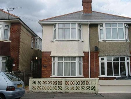 Bedroom Semi Detached House In Charminster, BH9 - Photo 2