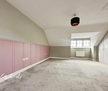 4 bedroom semi-detached house to rent - Photo 6