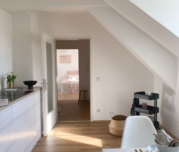 2-Zimmer-Wohnung im 3 Stock ohne Lift. Bad mit (Badewanne und Fenst... - Photo 4