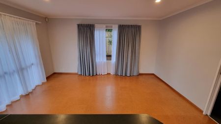 56 Abilene Crescent, Churton Park - Photo 4