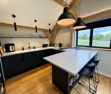 Lower Hamswell - Photo 3