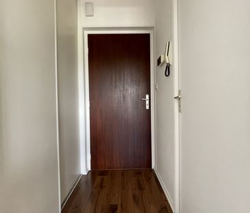 Location Appartement 1 pièce 23m² ONET LE CHATEAU 12850 - Photo 1