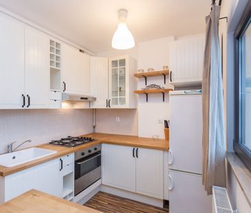 Zobacz Umeblowana kawalerka, idealna lokalizacja 25 m² - Zdjęcie 5