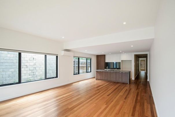 30A Shasta Avenue, Brighton East VIC 3187 - Townhouse For Rent | Domain - Photo 1