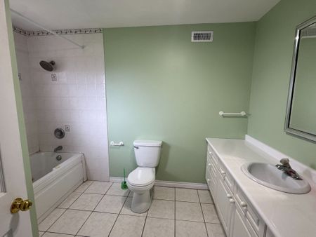 For Lease - 21 McCann Crescent, Madoc, Ontario - Photo 3