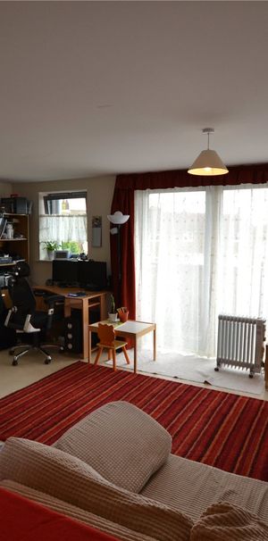 Kelvin Gate, Bracknell Kelvin Gate, Bracknell - Photo 1