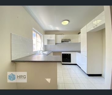 11/35-39 Hampden Street, Beverly Hills, NSW 2209 - Photo 5