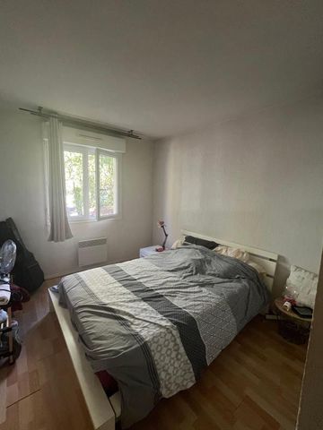 Location Appartement 3 pièces 60m² MONT DE MARSAN 40000 - Photo 3