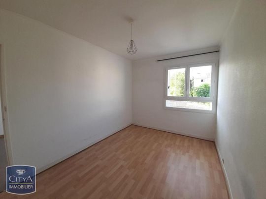 Location Appartement 2 pièces 38m² CHATEAUROUX 36000 - Photo 1