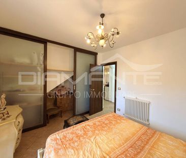 Villa unifamiliare via Elio Vittorini 10, Centro, Pedara - Photo 1