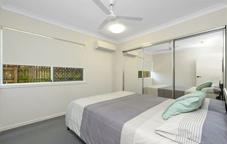 MODERN 2 BEDROOM UNIT IN HERMIT PARK + PRIVATE COURTYARD! - Photo 2