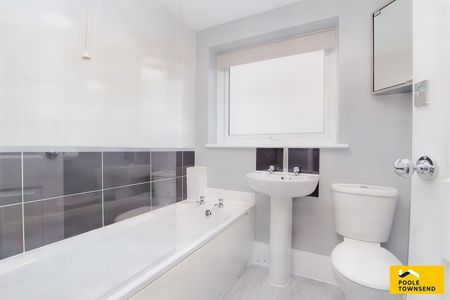 Hampsfell Road, Ulverston, LA12 9PX - Photo 3