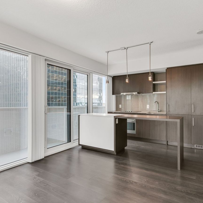 For Lease - 88 Harbour Street Unit# 1207, Toronto, Ontario - Photo 1
