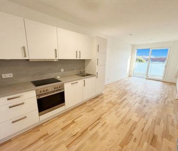 Ihr neues Zuhause – Moderne Wohnung mit Loggia - Photo 1