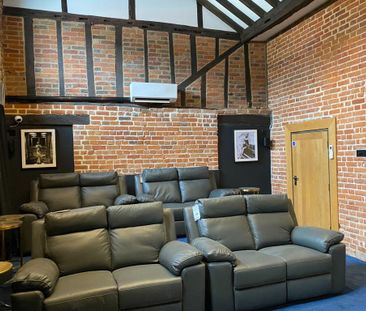 Studio to rent - Photo 6
