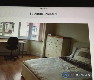 6 bedroom terraced house to rent - Photo 2