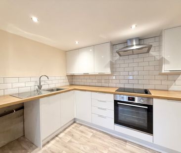 2 bedroom terraced house to rent - Photo 5