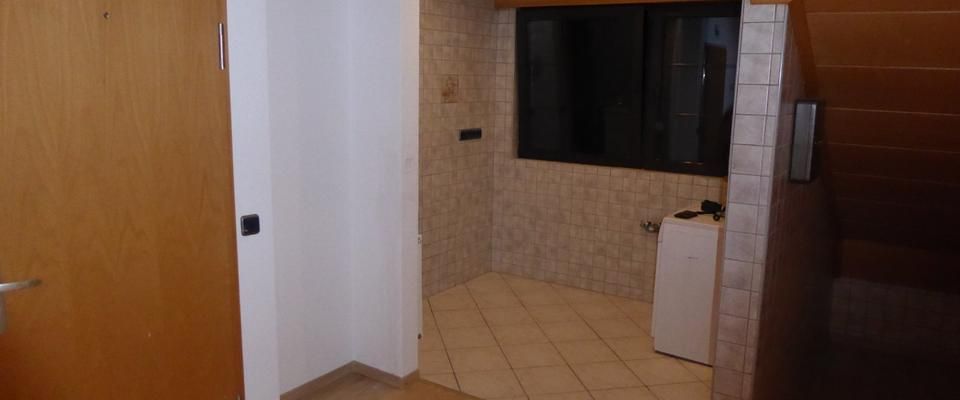 2 Zimmer DG Wohnung in Niederaußem - Photo 1