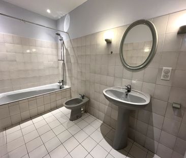 Location Appartement 3 pièces 49m² - Photo 4