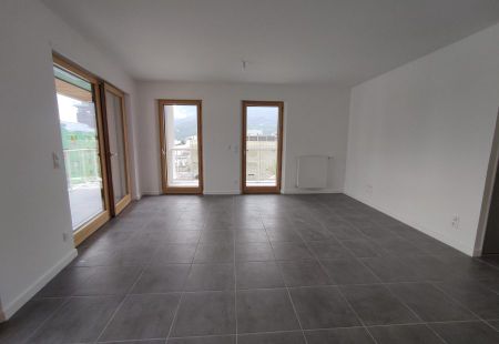 Appartement T3 à GRENOBLE - Photo 2